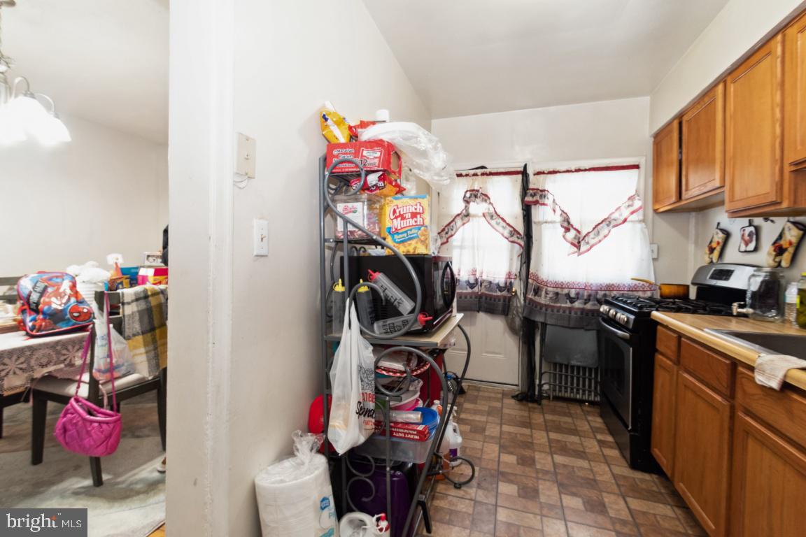 1336 Pentwood Road Baltimore, MD 21239 - Photo 9 of 21