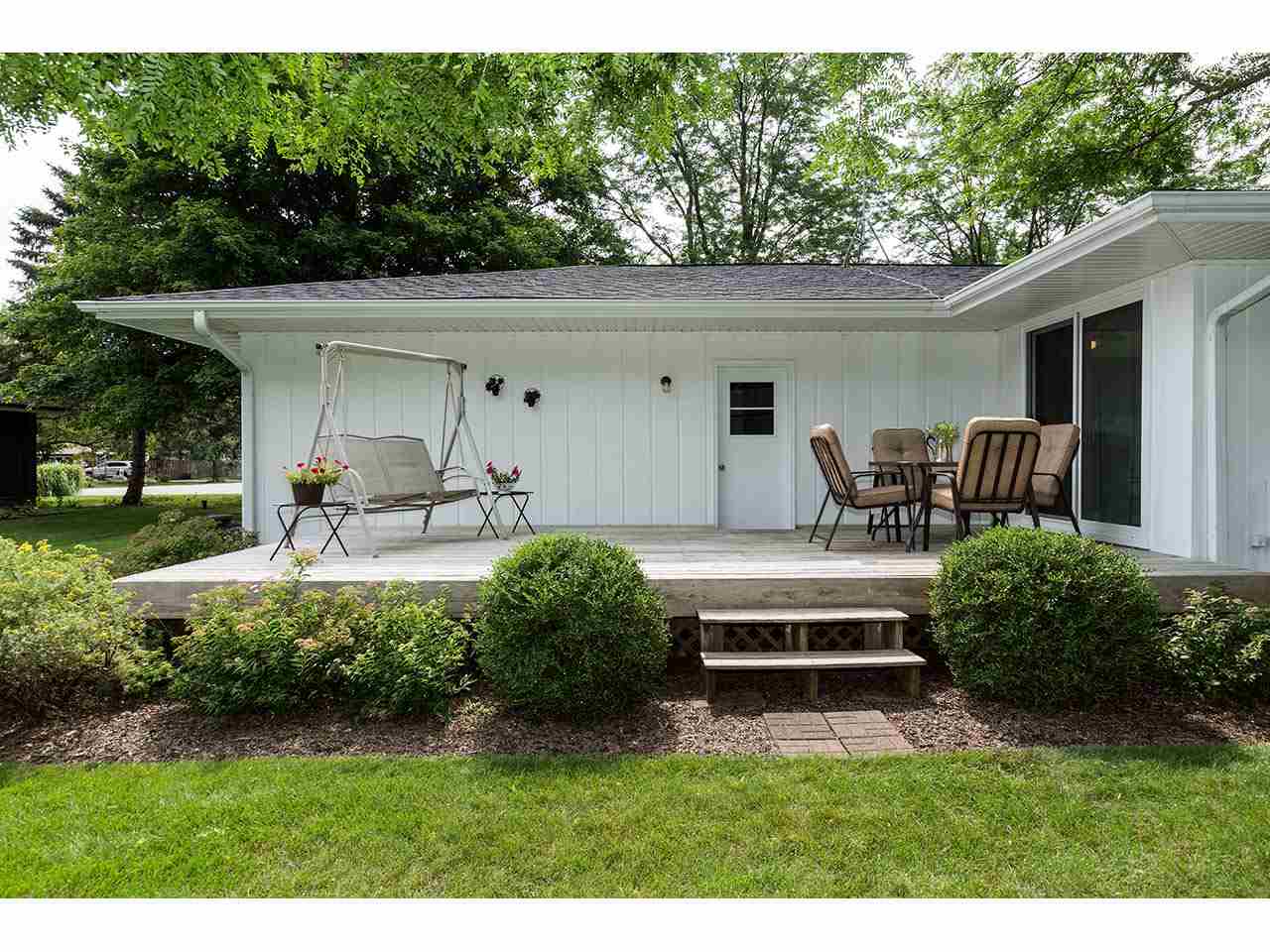 3693 Valerie Road Roscoe, IL 61073 - Photo 13 of 16 Gallery Image 13