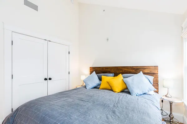 $4,200 | 1 Franklin Street, Unit 2C, Exeter, NH 03833