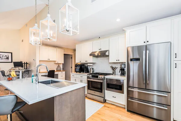 $4,200 | 1 Franklin Street, Unit 2C, Exeter, NH 03833