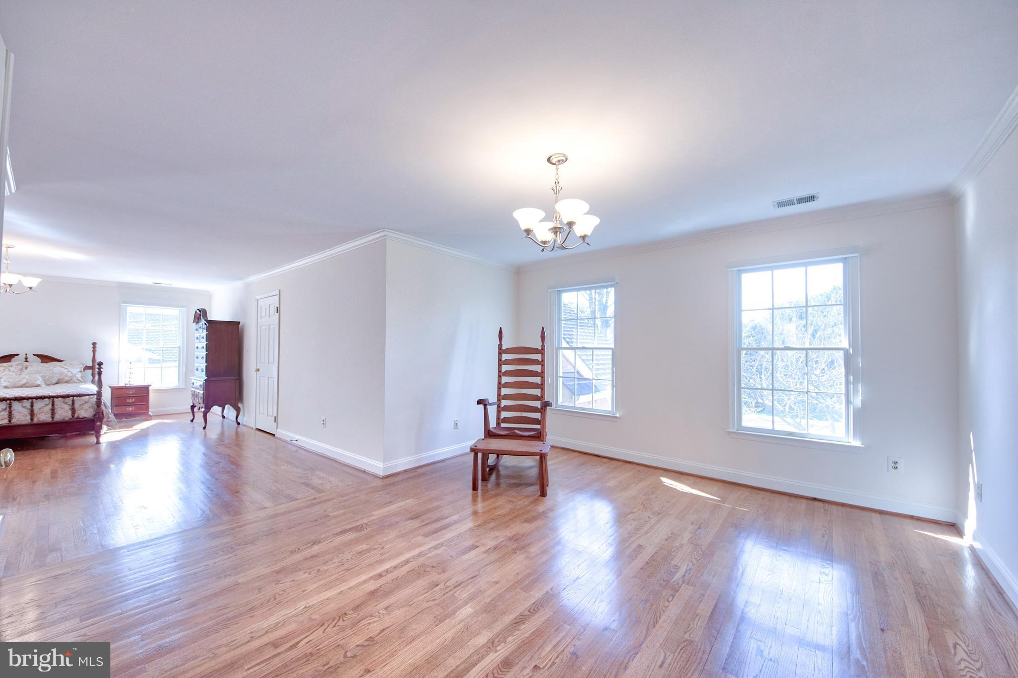 1713 Raleigh Hill Road Vienna, VA 22182 - Photo 13 of 30 Bedroom (Master)