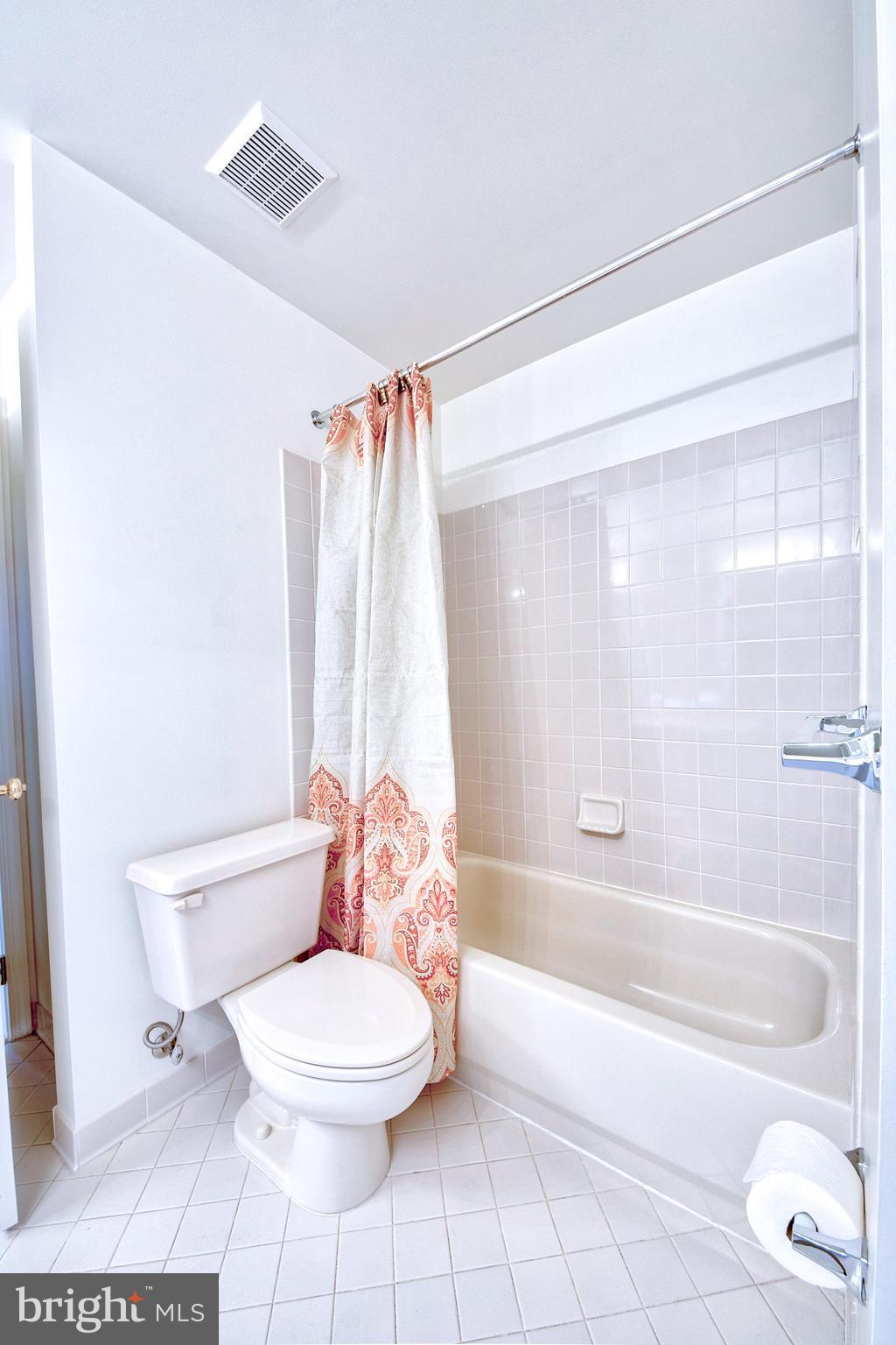 1713 Raleigh Hill Road Vienna, VA 22182 - Photo 21 of 30 Bath 4