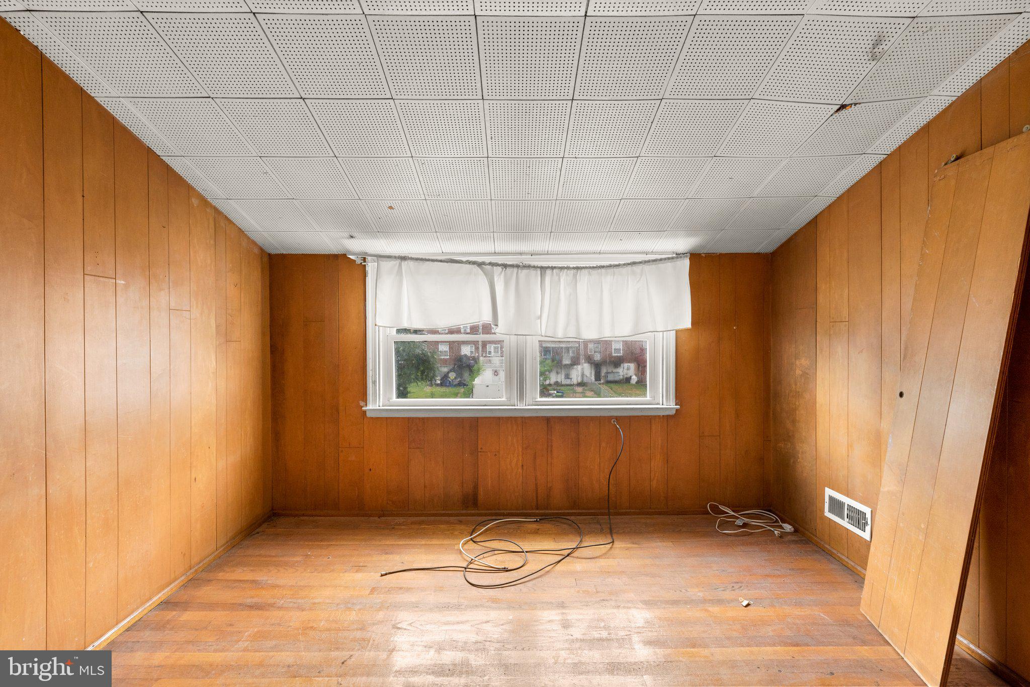 5411 The Alameda Baltimore, MD 21239 - Photo 13 of 29