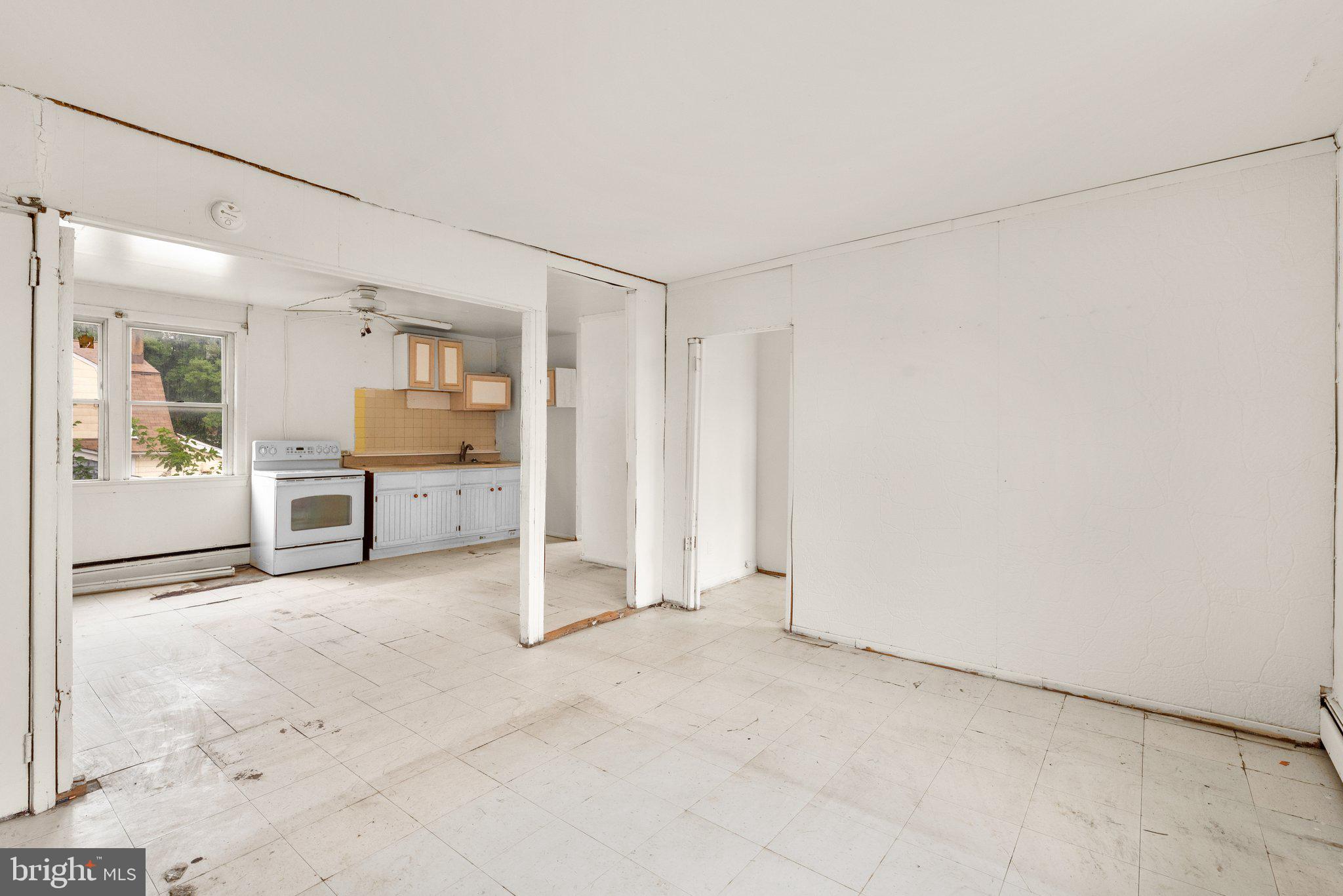 5411 The Alameda Baltimore, MD 21239 - Photo 21 of 29