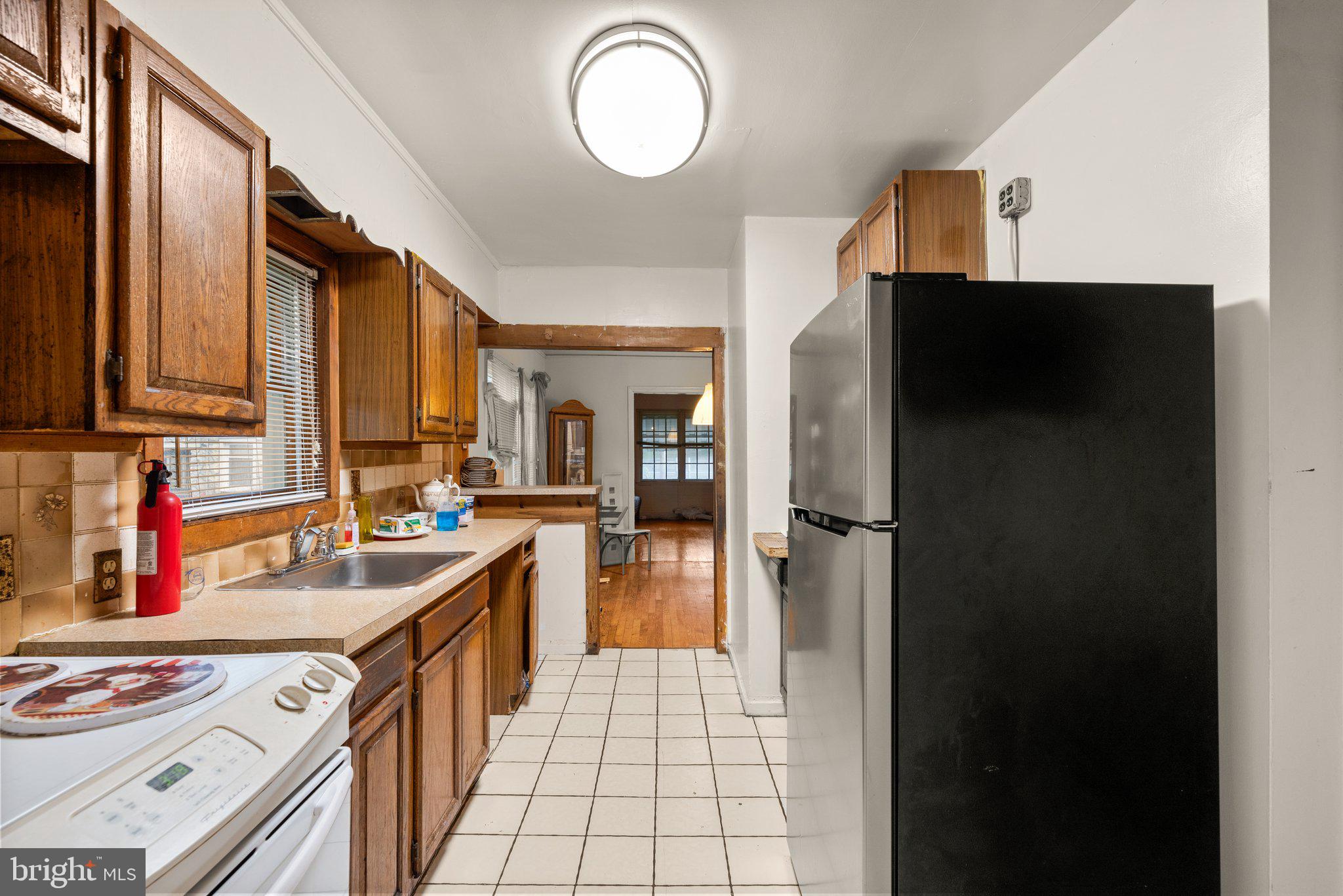 5411 The Alameda Baltimore, MD 21239 - Photo 7 of 29