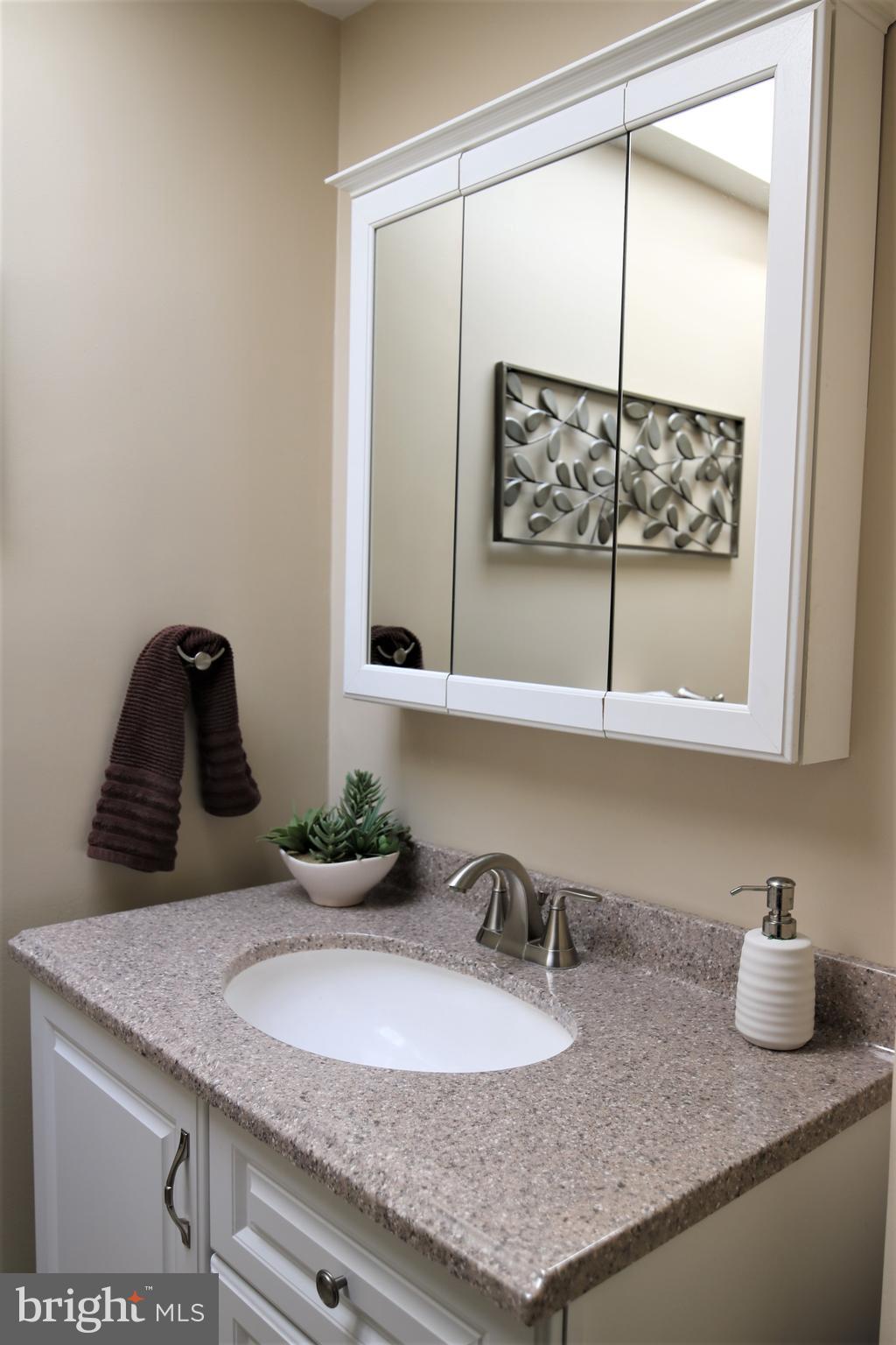 542 Concord Road Warminster, PA 18974 - Photo 16 of 28 Hallway Bathroom
