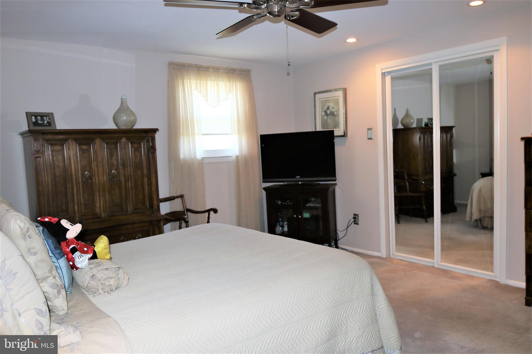 542 Concord Road Warminster, PA 18974 - Photo 18 of 28 Main Bedroom