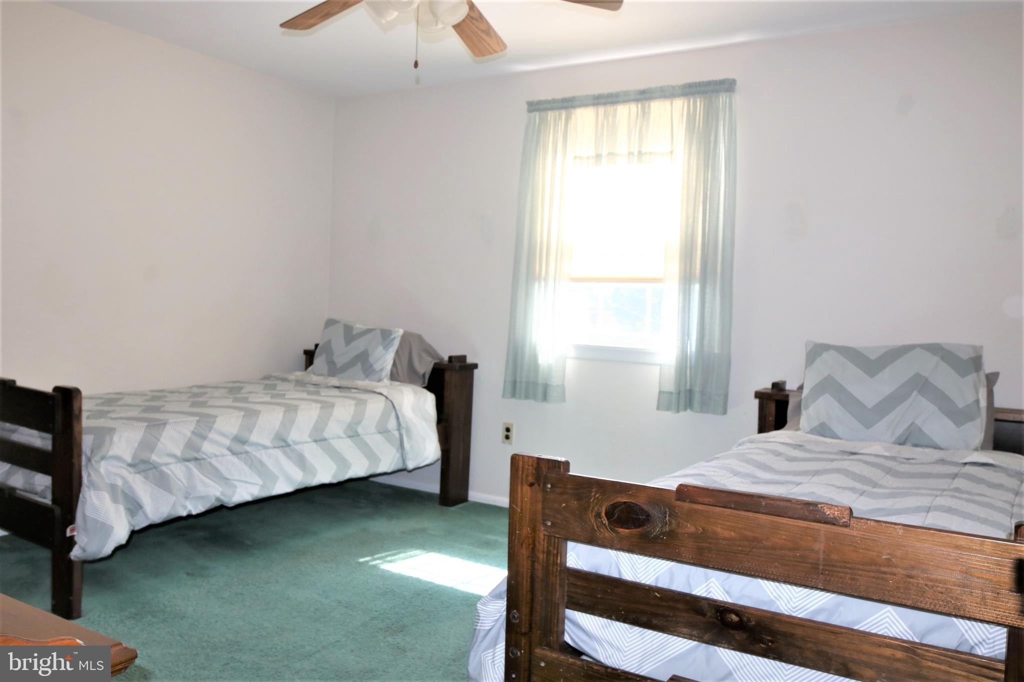542 Concord Road Warminster, PA 18974 - Photo 20 of 28 2nd Bedroom