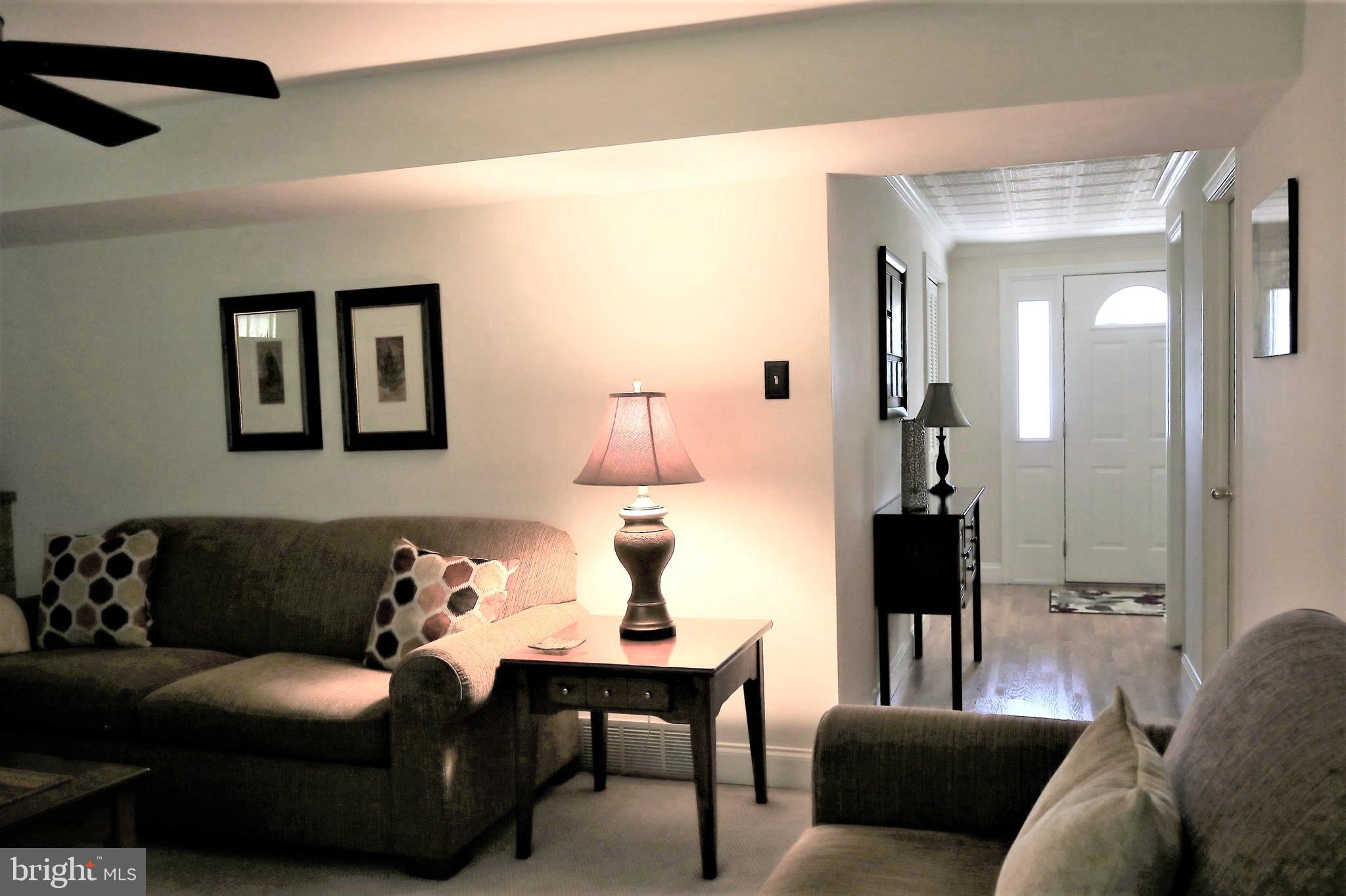 542 Concord Road Warminster, PA 18974 - Photo 5 of 28 Family Room