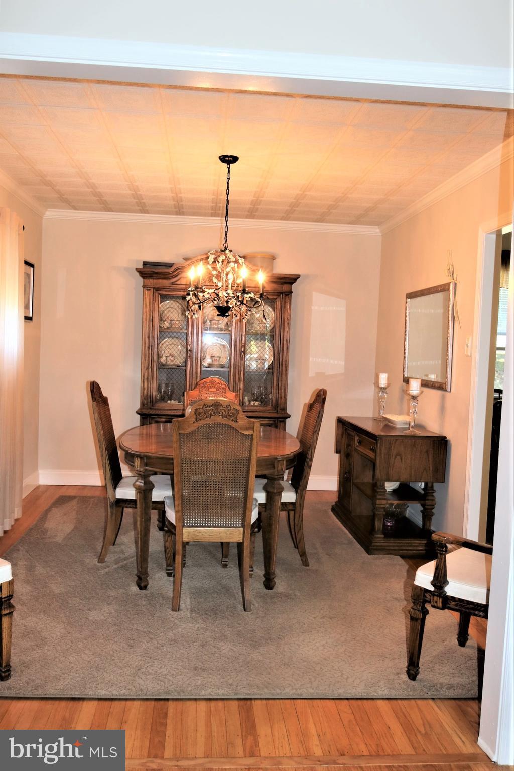 542 Concord Road Warminster, PA 18974 - Photo 10 of 28 Dining Room
