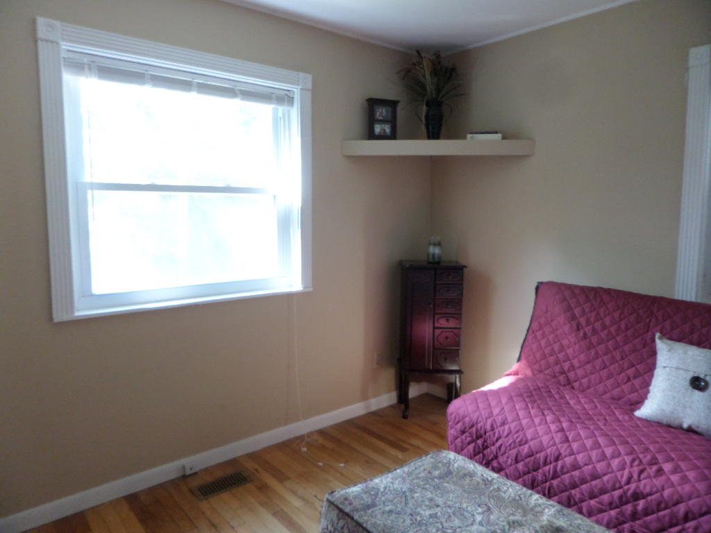 162 California Avenue Oak Ridge, TN 37830 - Photo 14 of 25 Bedroom 2