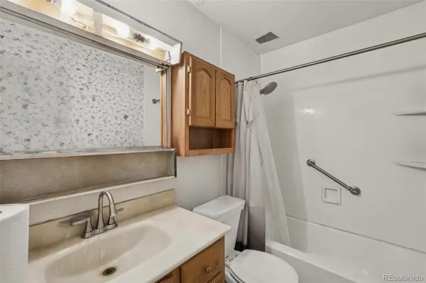 $199,000 | 1150 Golden Circle, Unit 305, Golden, CO 80401