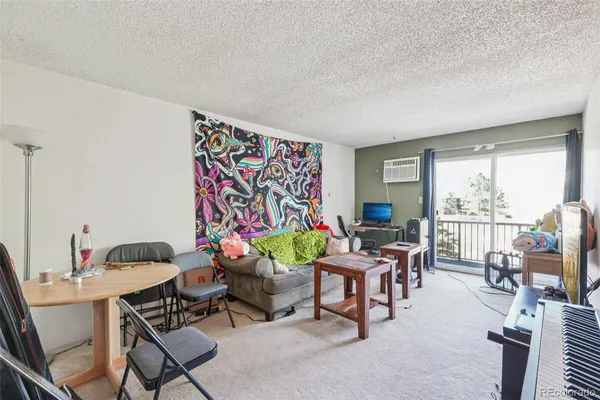$199,000 | 1150 Golden Circle, Unit 305, Golden, CO 80401