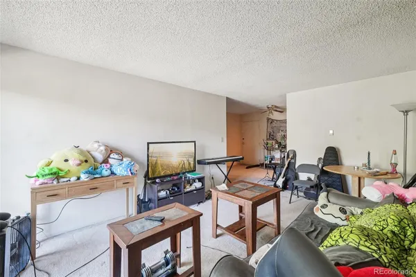 $199,000 | 1150 Golden Circle, Unit 305, Golden, CO 80401