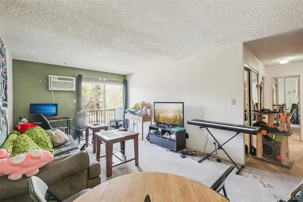 $199,000 | 1150 Golden Circle, Unit 305, Golden, CO 80401