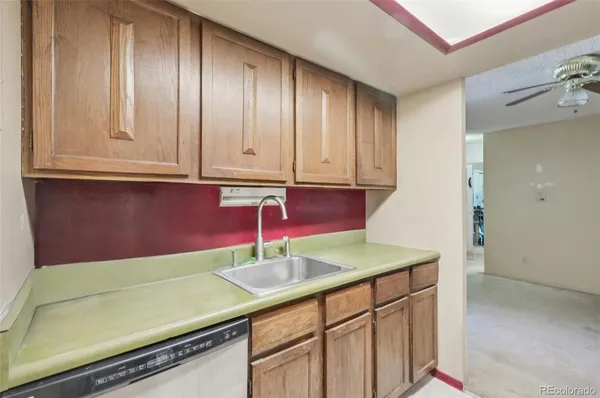 $199,000 | 1150 Golden Circle, Unit 305, Golden, CO 80401