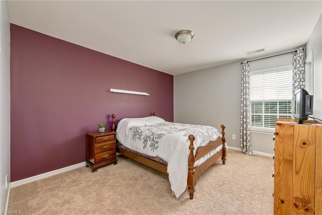 3279 Grandview Club Road Pfafftown, NC 27040 - Photo 14 of 23 Gallery Image 14