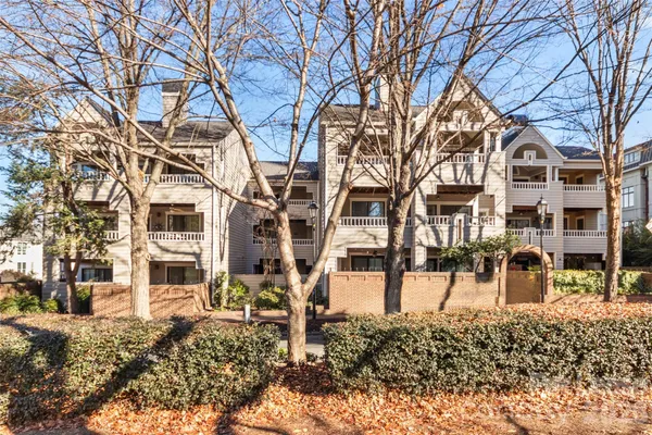 $1,475 | 212 West 10th Street, Unit 4, Charlotte, NC 28202