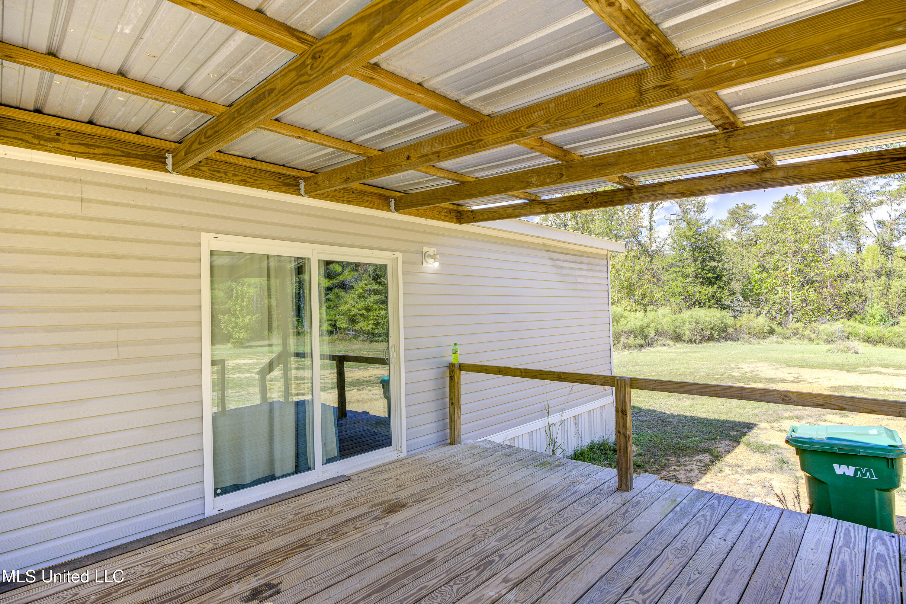 2400 Herren Road Utica, MS 39175 - Photo 12 of 53 Deck 2