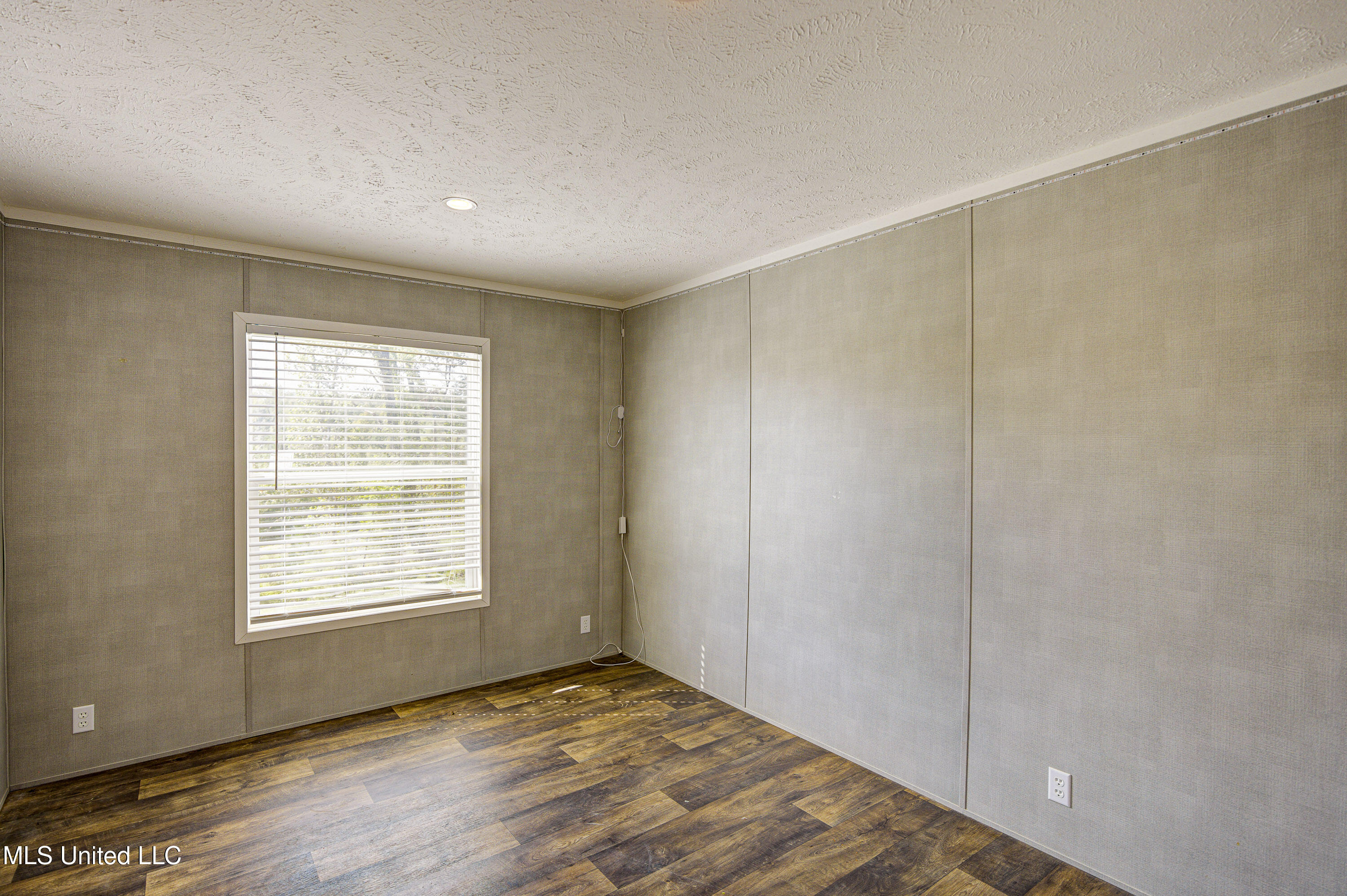 2400 Herren Road Utica, MS 39175 - Photo 44 of 53 Primary Bedroom 2