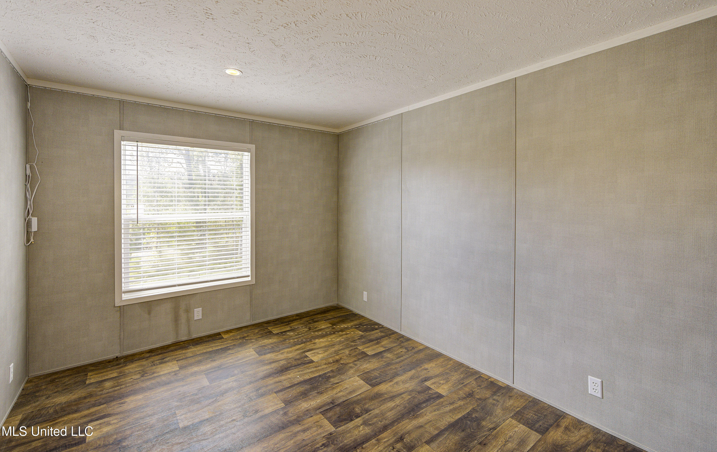 2400 Herren Road Utica, MS 39175 - Photo 50 of 53 Second Bedroom