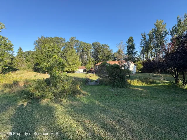 $429,900 | 9119 Valley View Drive, Clarks Summit, PA 18411