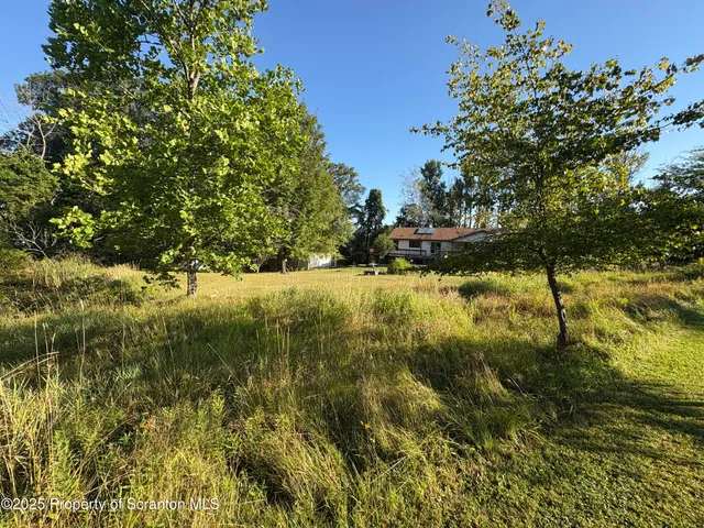 $429,900 | 9119 Valley View Drive, Clarks Summit, PA 18411