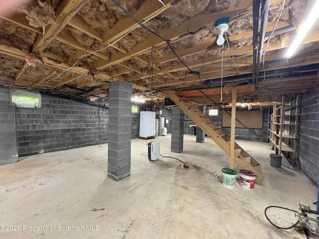 $429,900 | 9119 Valley View Drive, Clarks Summit, PA 18411