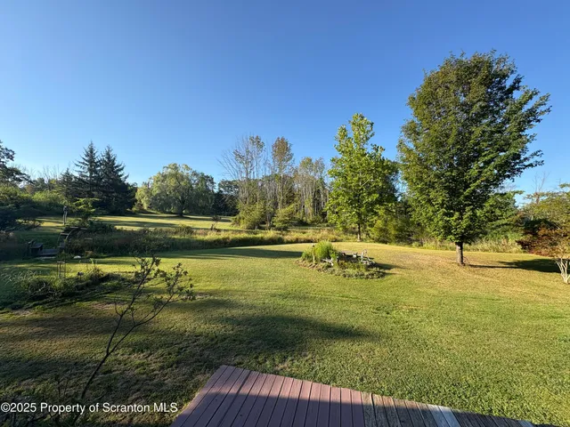 $429,900 | 9119 Valley View Drive, Clarks Summit, PA 18411