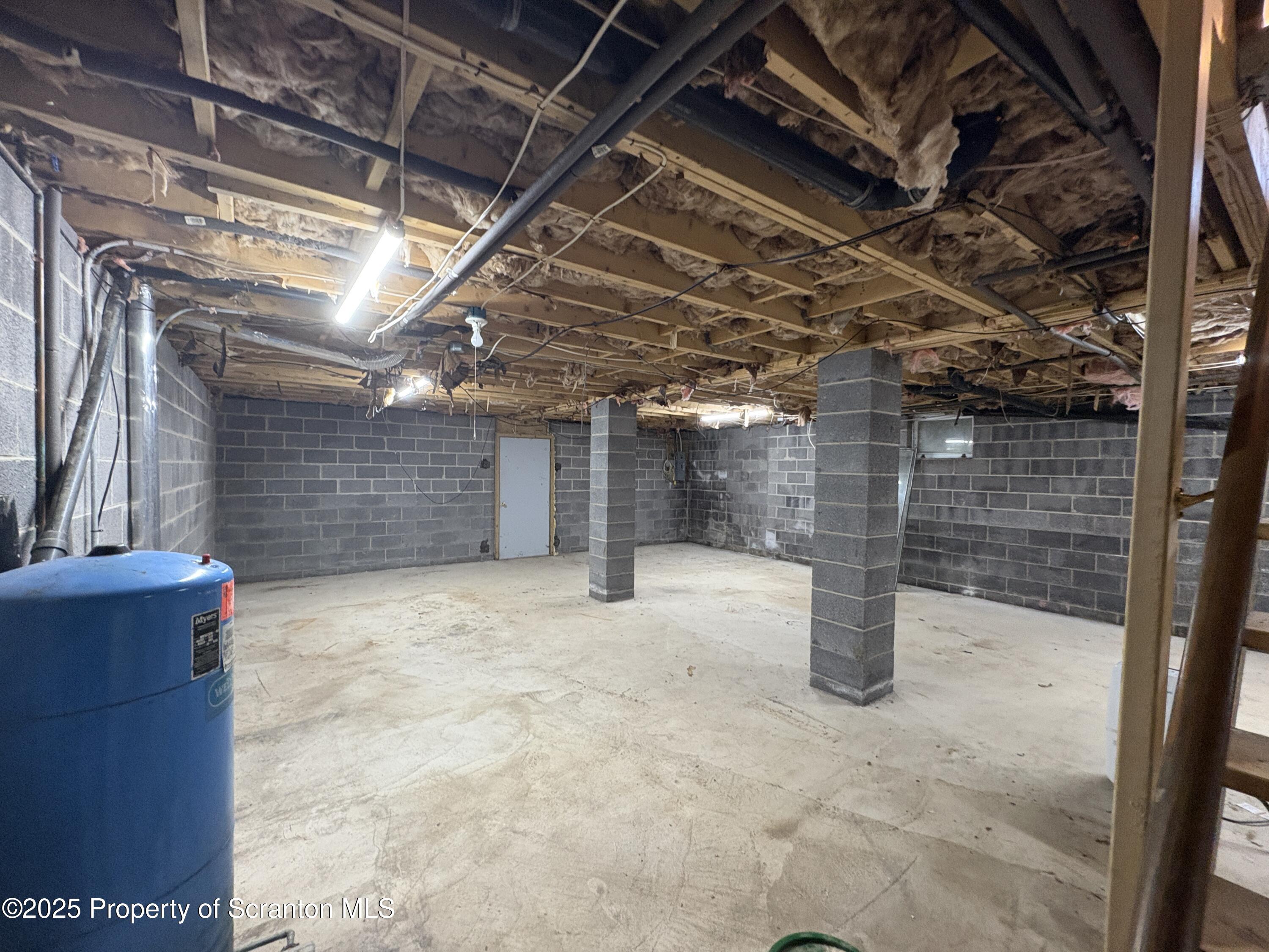 9119 Valley View Drive Clarks Summit, PA 18411 - Photo 44 of 78 IMG_2526