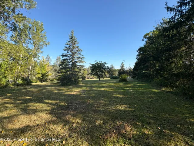 $429,900 | 9119 Valley View Drive, Clarks Summit, PA 18411