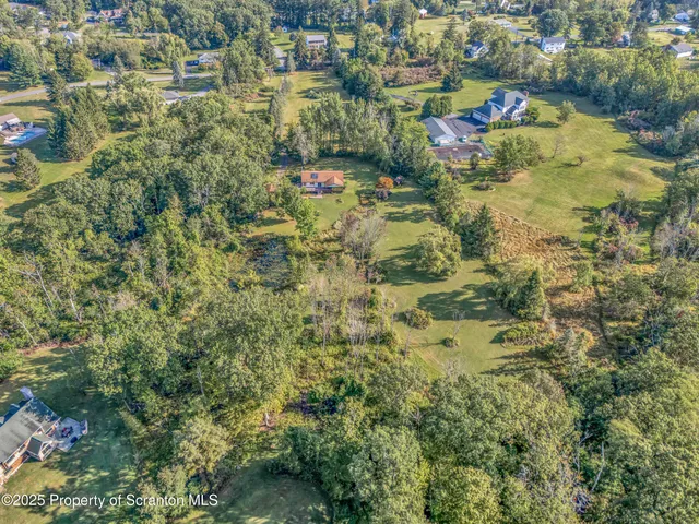 $429,900 | 9119 Valley View Drive, Clarks Summit, PA 18411