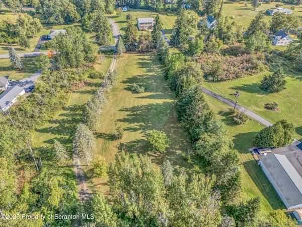 $429,900 | 9119 Valley View Drive, Clarks Summit, PA 18411