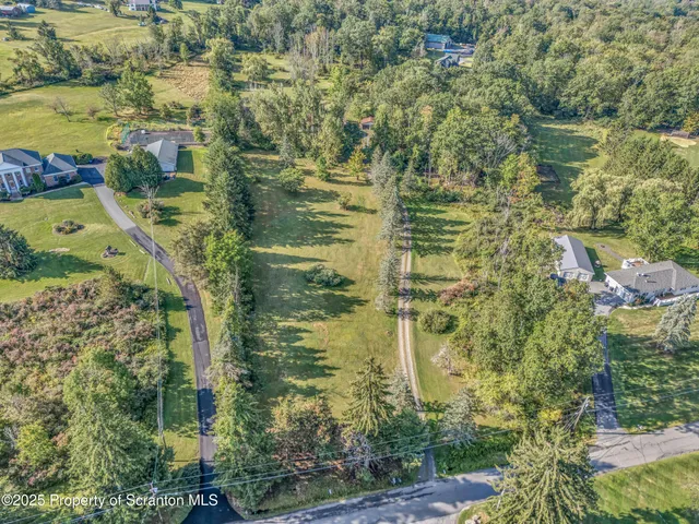 $429,900 | 9119 Valley View Drive, Clarks Summit, PA 18411