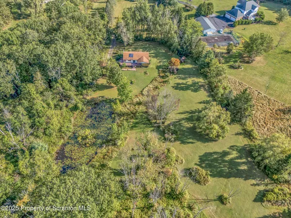 $429,900 | 9119 Valley View Drive, Clarks Summit, PA 18411