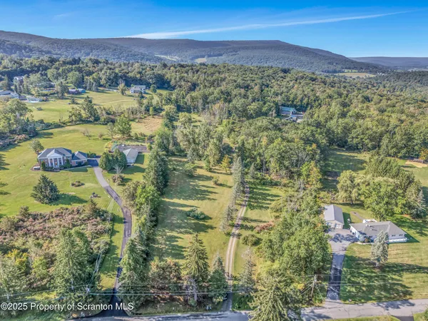 $429,900 | 9119 Valley View Drive, Clarks Summit, PA 18411