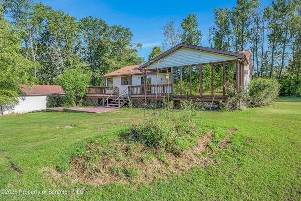 $429,900 | 9119 Valley View Drive, Clarks Summit, PA 18411