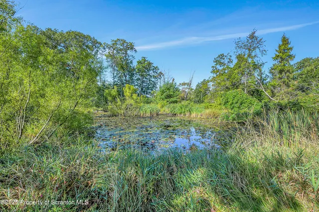 $429,900 | 9119 Valley View Drive, Clarks Summit, PA 18411