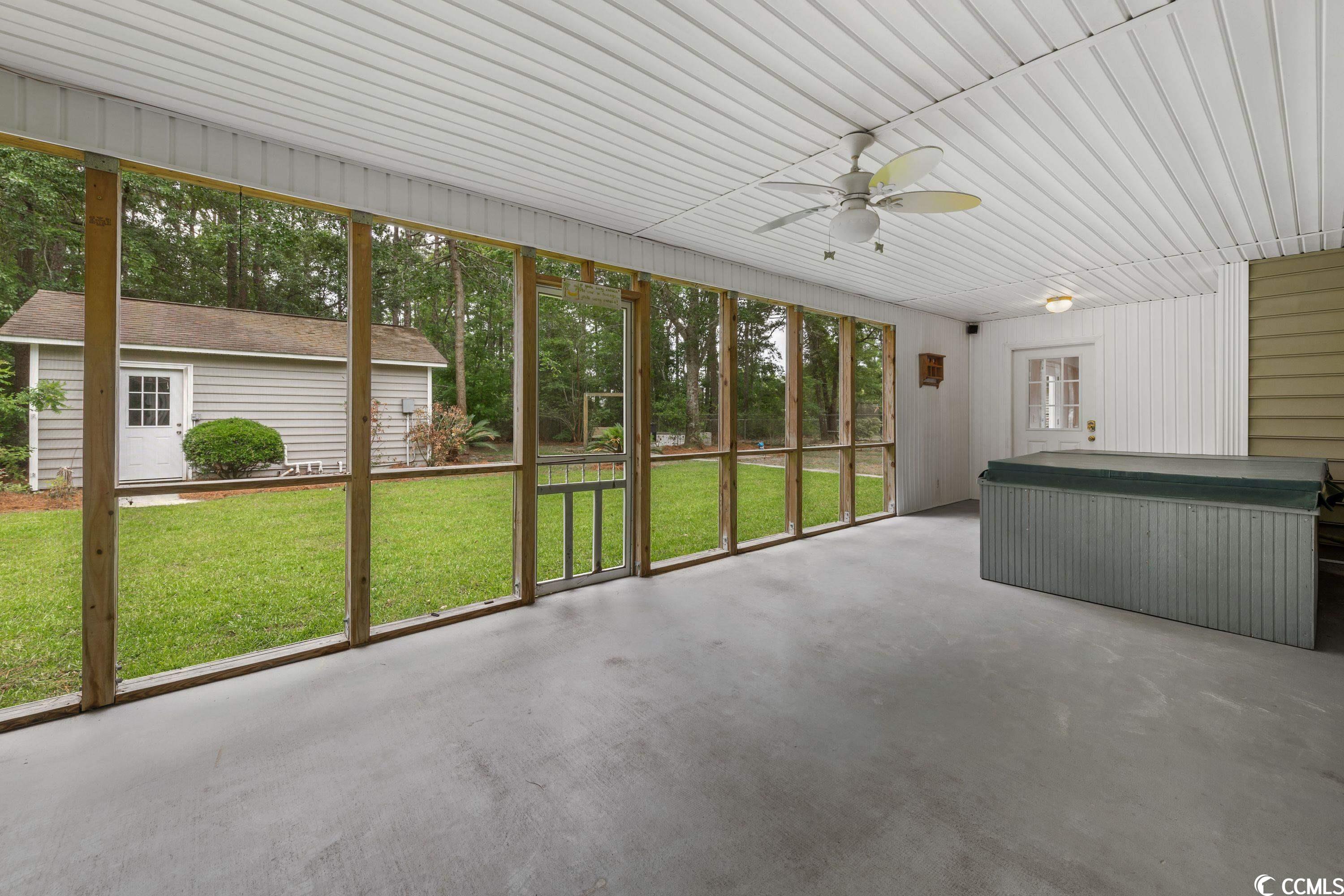 333 Springfield Road Pawleys Island, SC 29585 - Photo 17 of 23