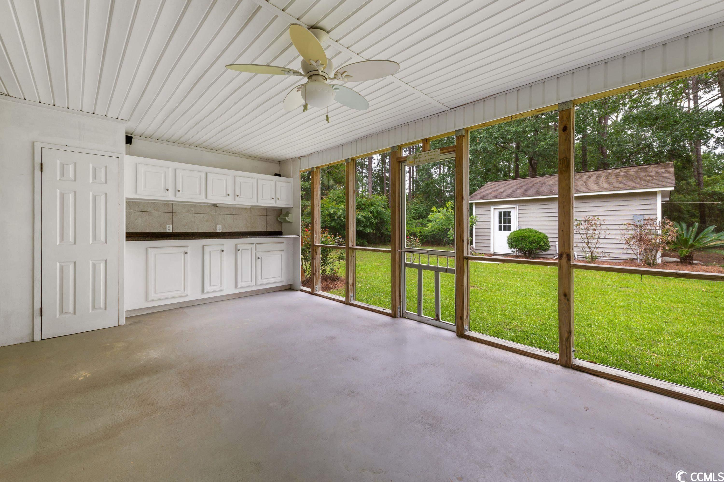 333 Springfield Road Pawleys Island, SC 29585 - Photo 19 of 23