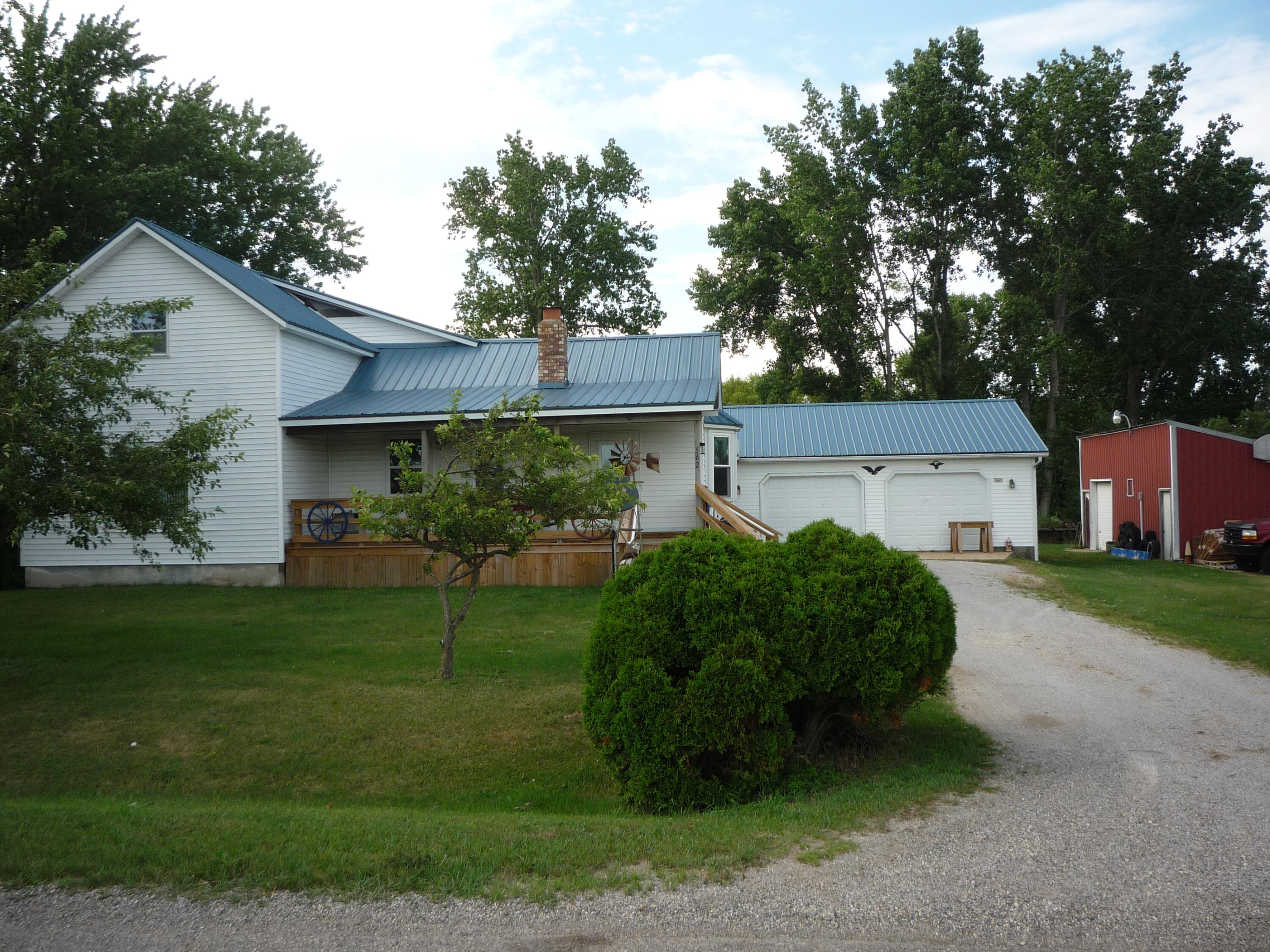 562 Kosmerick Road Bronson, MI 49028 - Photo 2 of 40 P1070086