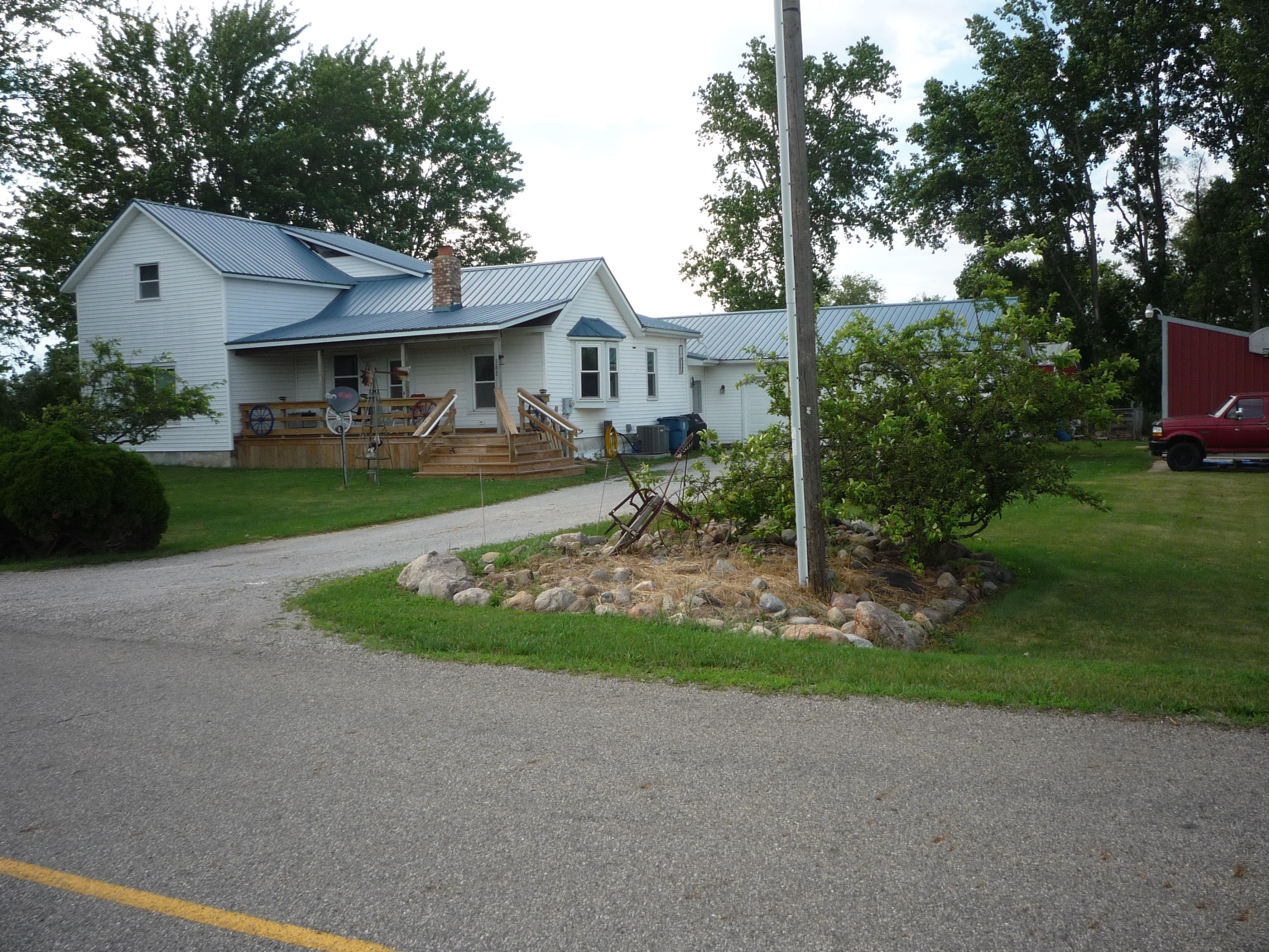 562 Kosmerick Road Bronson, MI 49028 - Photo 38 of 40 P1070084