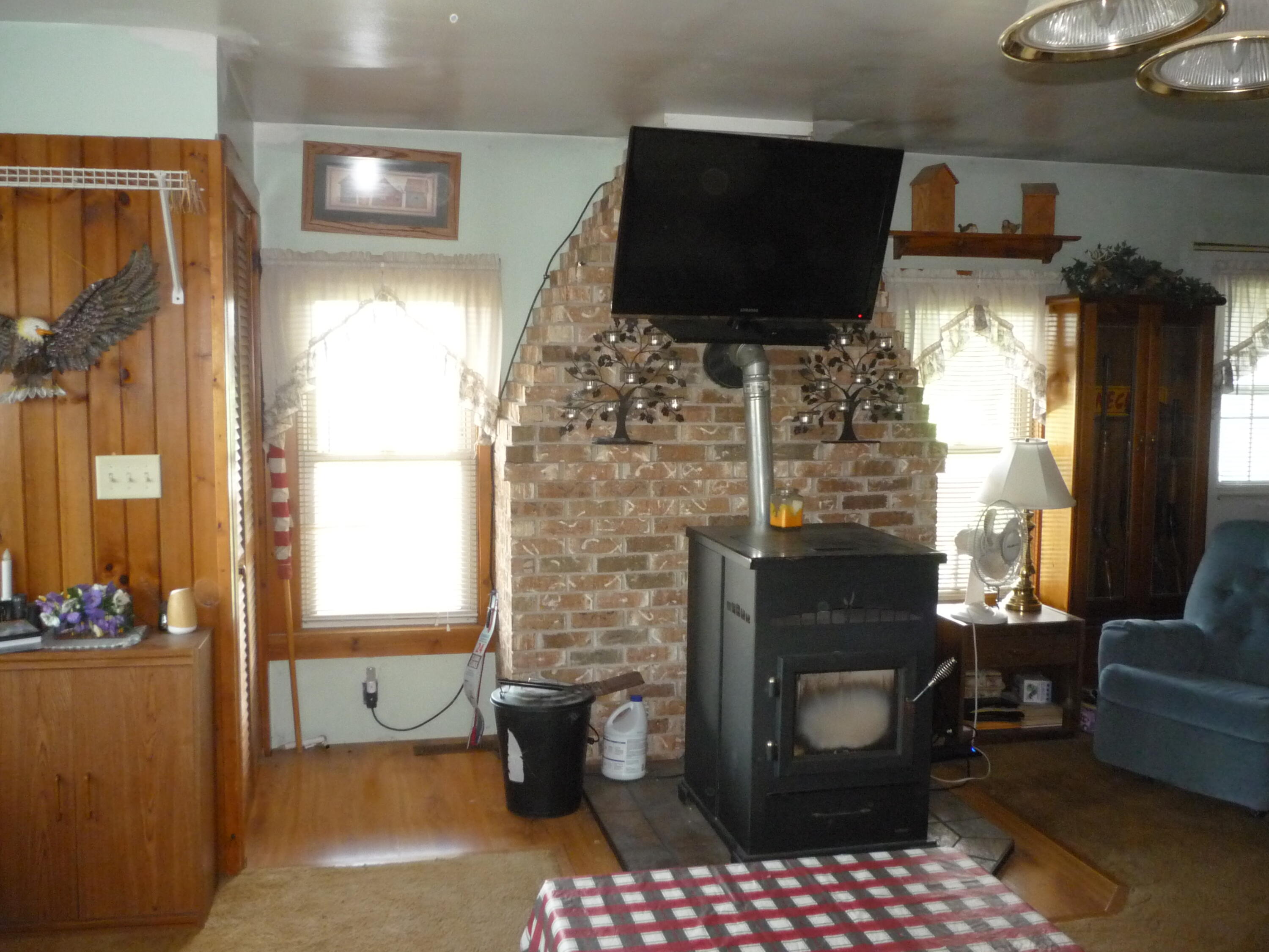 562 Kosmerick Road Bronson, MI 49028 - Photo 9 of 40 P1070102