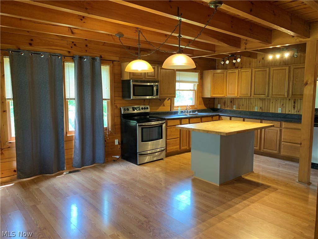 1284 Progress Ridge Road Walker, WV 26180 - Photo 5 of 29
