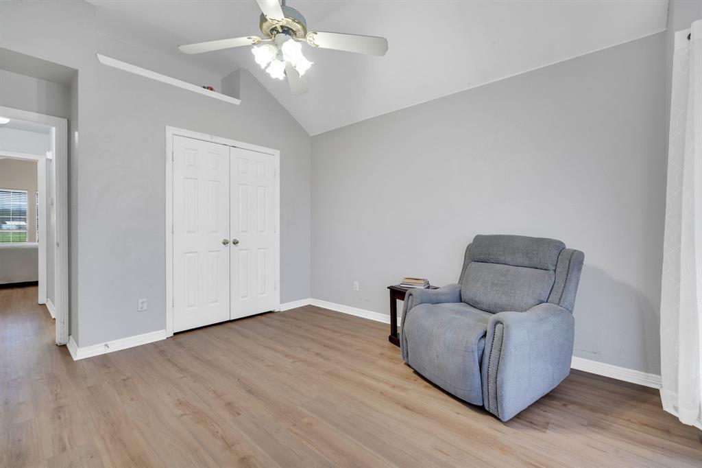 205 Alesha Road Red Oak, TX 75154 - Photo 18 of 38