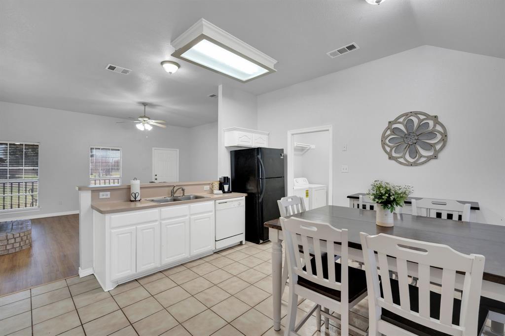 205 Alesha Road Red Oak, TX 75154 - Photo 6 of 38