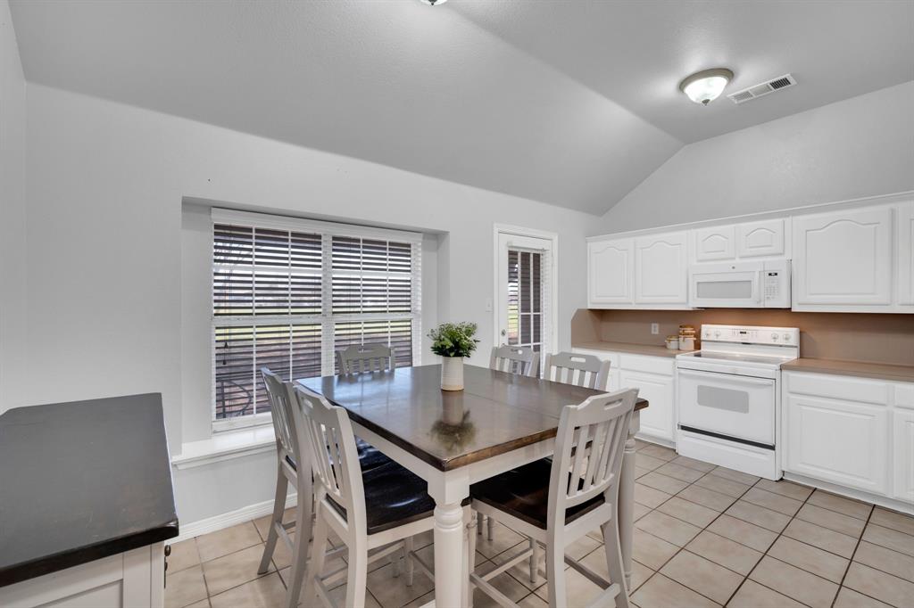 205 Alesha Road Red Oak, TX 75154 - Photo 10 of 38