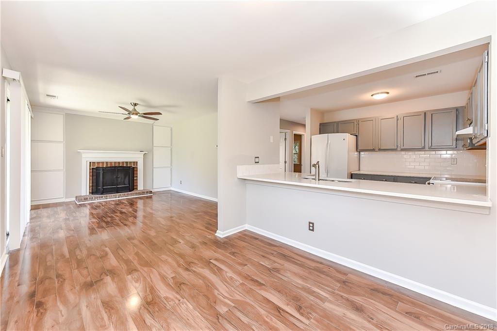 762 Marsh Road, Unit 2 Charlotte, NC 28209 - Photo 3 of 24