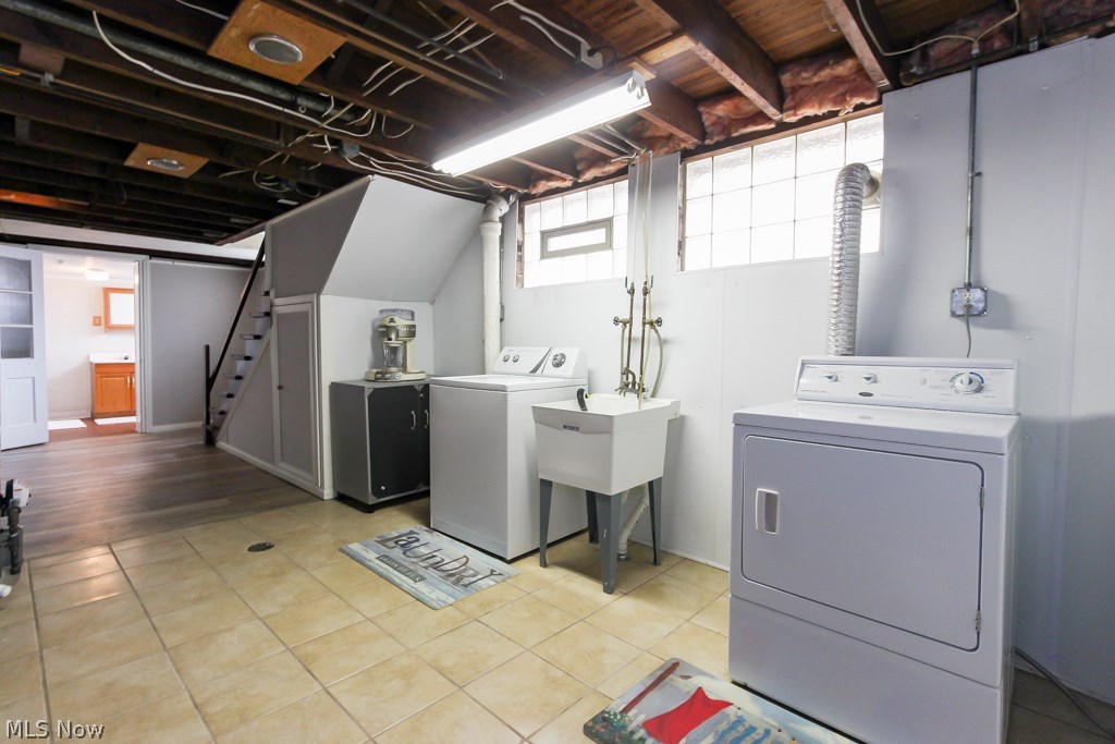4675 Hilland Road Cleveland, OH 44109 - Photo 33 of 35 Gallery Image 33