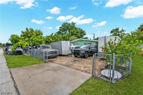 $310,000 | 1847 Maple Drive, Fort Myers, FL 33907